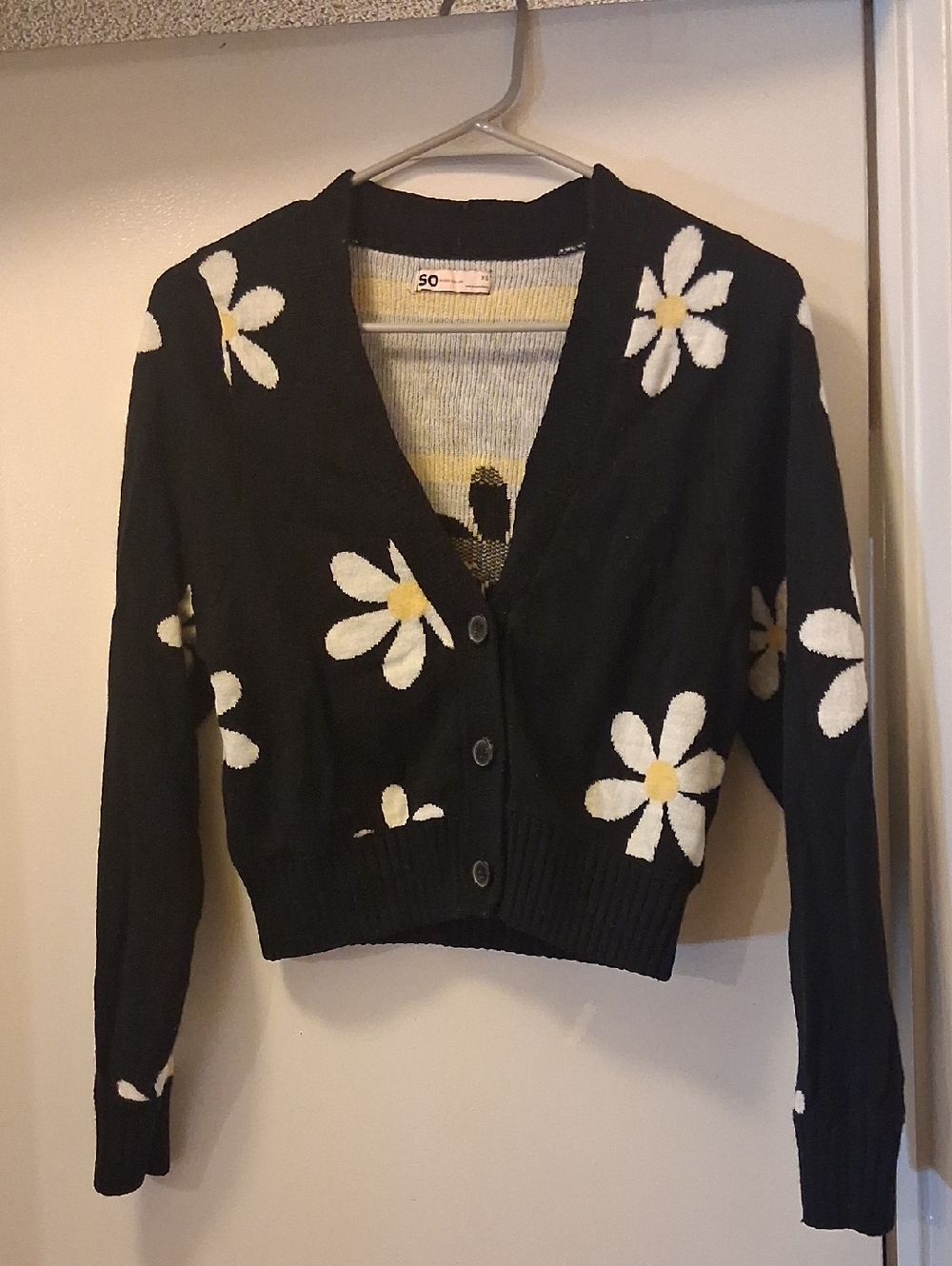 SO Black Cropped V-Neck Cardigan with White & Yellow Daisy Motif